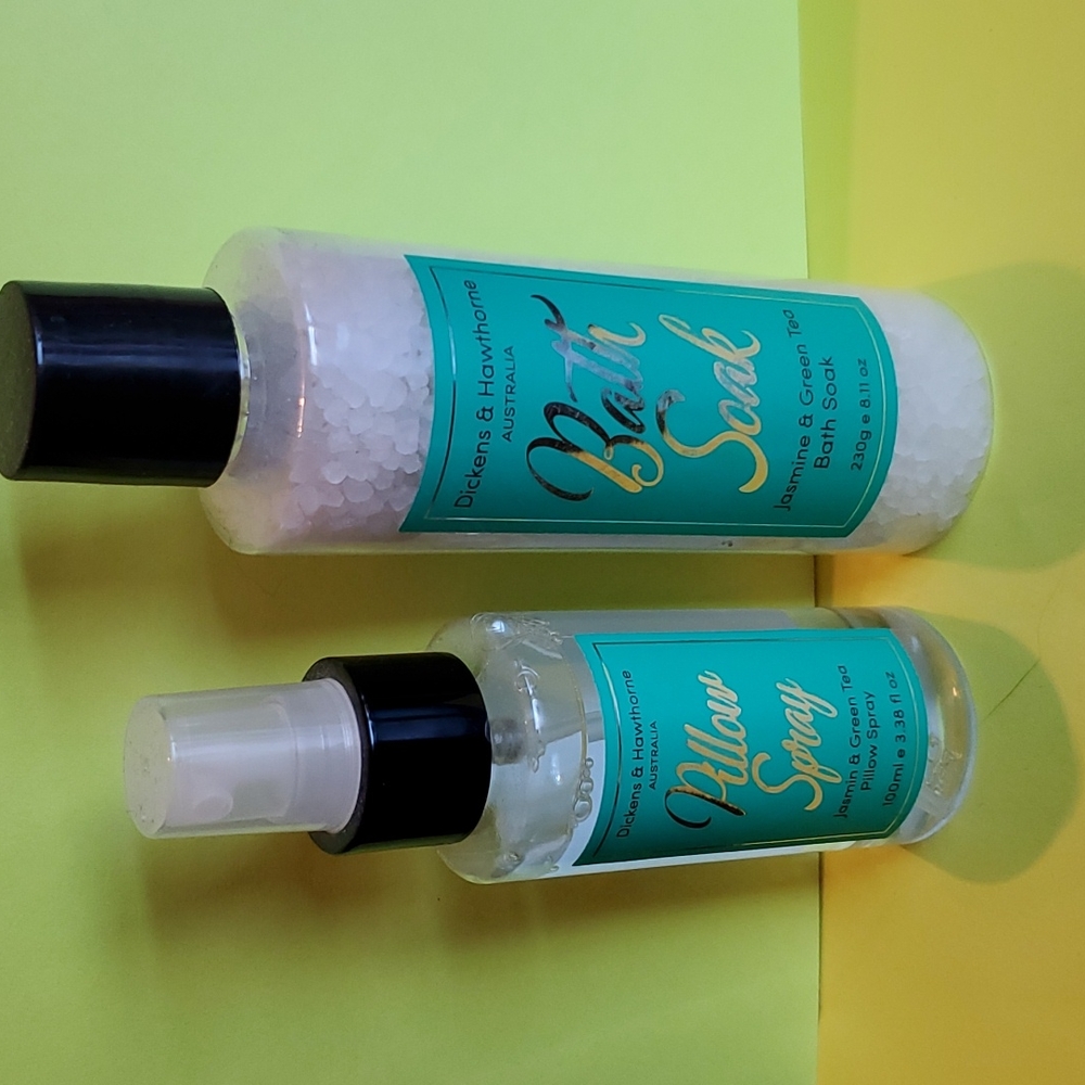 NEW Dickens & Hawthorne bath soak and pillow spray NEW